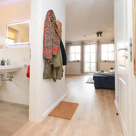 Oewern Diek App 10 *